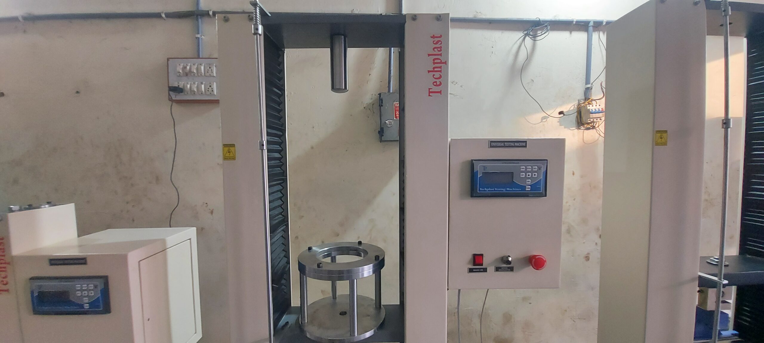 Tensile Testing Machine